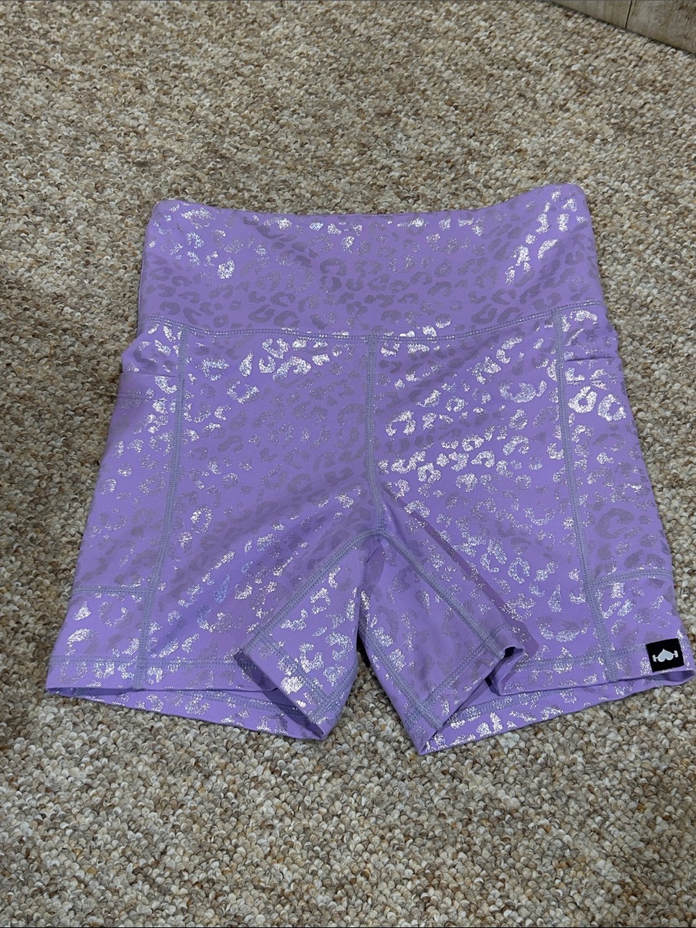 Wodbottom Purple leopard iridescent Workout Shorts W/pockets Medium
